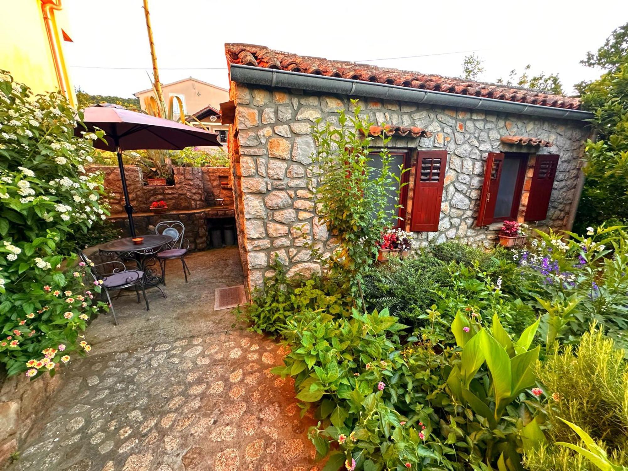 Apartments Cvita Veli Losinj Ngoại thất bức ảnh